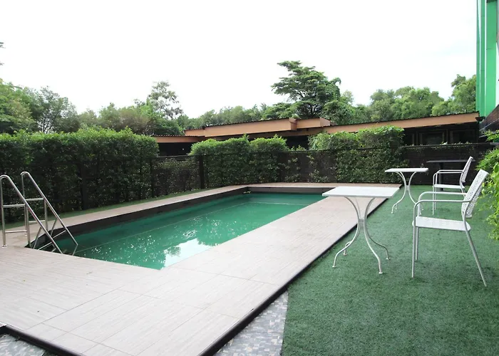 Hotel The Breton Media 4*