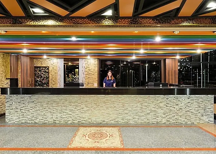 Hotel The Breton Media Bangkok