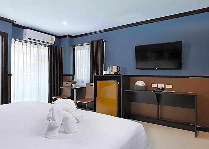 Hotel The Breton Media