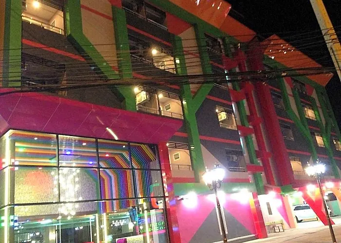 Hotel The Breton Media Bangkok