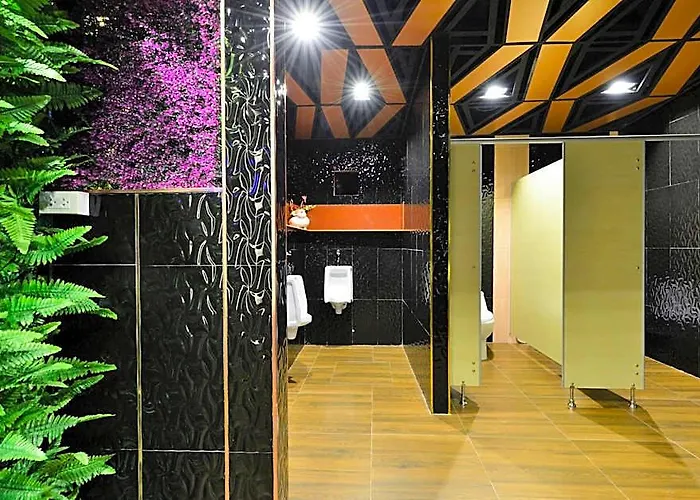 Hotel The Breton Media