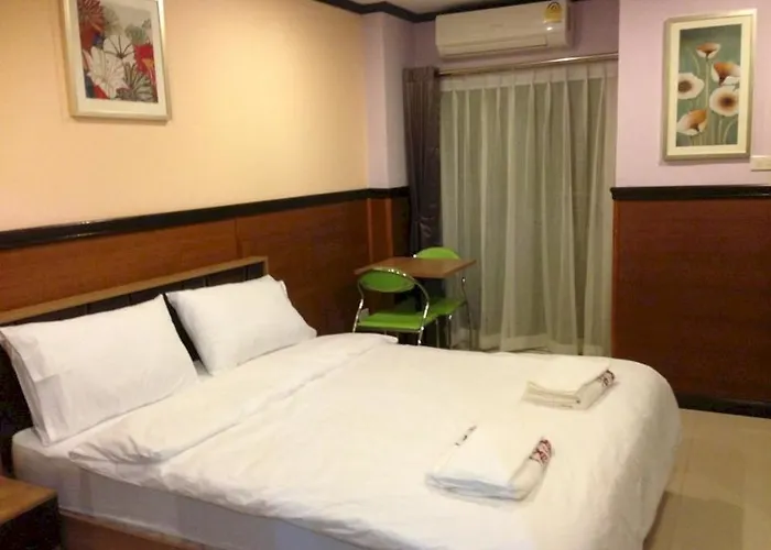 Hotel The Breton Media 4*